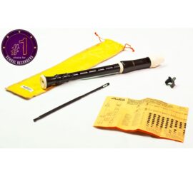 Aulos 205A Descant recorder