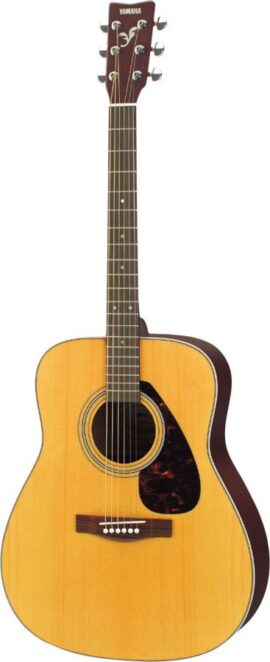 Yamaha F370 Acoustic Guitar in Natural